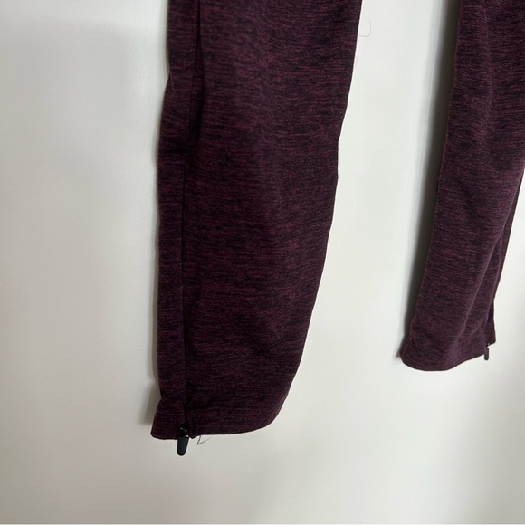 GAP Fit Tech Jersey Workout Joggers - Picture 8 of 13